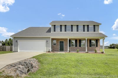 /international/us/102-hardin-drive-maysville-nc-110100563703/