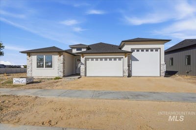/international/us/21809-silverthorne-ave-star-id-110120095543/