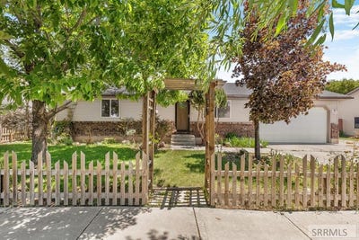/international/us/1409-s-ridgewood-drive-ammon-id-110108714128/