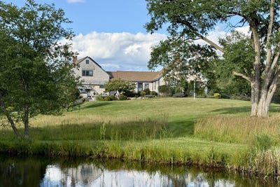 /international/us/351-mill-creek-road-islesboro-me-110100456823/