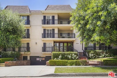 /international/us/15248-dickens-st-sherman-oaks-ca-110106569206/