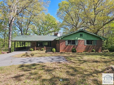 /international/us/725-milton-highway-ringgold-va-110107409507/