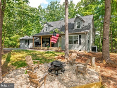 /international/us/122-forrest-street-basye-va-110119744755/