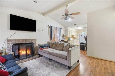 /international/us/4745-2nd-street-lubbock-tx-110108724361/