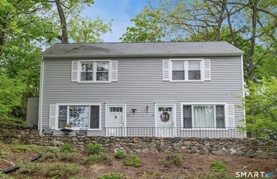 /international/us/32-e-hills-drive-new-canaan-ct-110108066311/