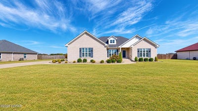 /international/us/2114-crowne-heights-drive-newbern-tn-110110379072/
