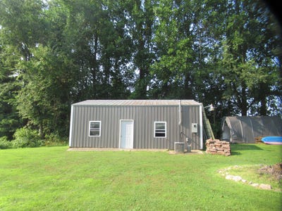 /international/us/12161-bair-lake-st-garage-jones-mi-110101302634/?lang=zh-tw