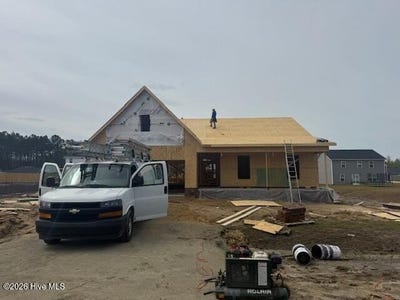/international/us/1230-inner-banks-lane-jacksonville-nc-110106802488/