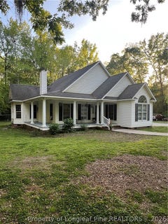 /international/us/169-bradshaw-road-bladenboro-nc-110107834047/