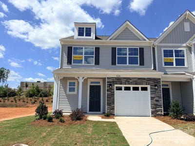 /international/us/126-pointer-trail-troutman-nc-110109603465/