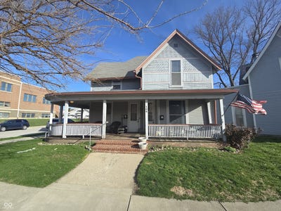 /international/us/104-e-north-street-greenfield-in-110106378087/