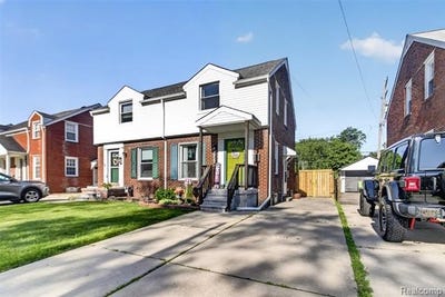 /international/us/1834-15th-wyandotte-mi-110108663617/