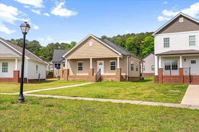 /international/us/415-coahulla-creek-drive-dalton-ga-110108364857/