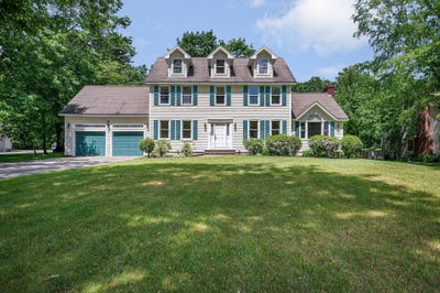 /international/us/22-greenfield-drive-plaistow-nh-110108695716/?lang=pt