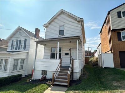 /international/us/142-lea-st-munhall-pa-110094370688/