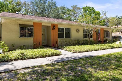 /international/us/2212-lark-circle-w-palm-harbor-fl-110099029809/