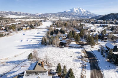 /international/us/1078-heritage-drive-carbondale-co-110105951279/