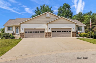 /international/us/5589-sandalwood-court-norton-shores-mi-110100312560/