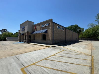 /international/us/1121-hwy-98-51-summit-ms-110103776069/