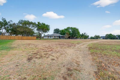 /international/us/muirfield-lot-150-20a-meadowlakes-tx-110105642169/