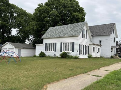 /international/us/1207-w-2nd-avenue-brodhead-wi-110100579094/
