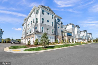 /international/us/111-marshgrass-way-chester-md-110107404000/