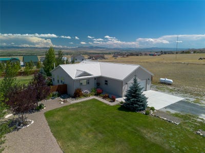 /international/us/30-nez-perce-trail-townsend-mt-110107656654/