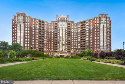 /international/us/5809-nicholson-lane-n-bethesda-md-110108448061/