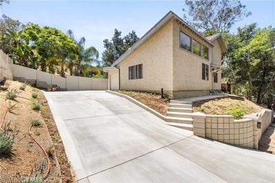 /international/us/20914-pilar-road-woodland-hills-ca-110108587129/