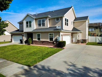 /international/us/814-w-600-s-springville-ut-110105736115/