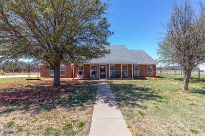 /international/us/3174-us-highway-83-84-tuscola-tx-110098152936/