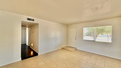 /international/us/12602-n-21st-avenue-phoenix-az-110107506710/