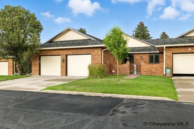 /international/us/6215-deer-ave-cheyenne-wy-110096226014/