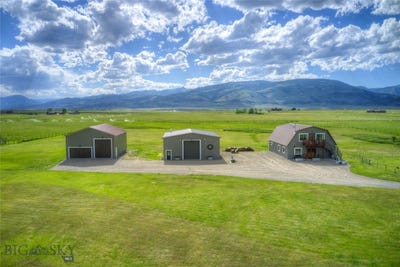/international/us/27-badger-road-livingston-mt-110099435593/