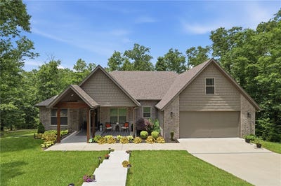 /international/us/4-aston-circle-bella-vista-ar-110108585066/