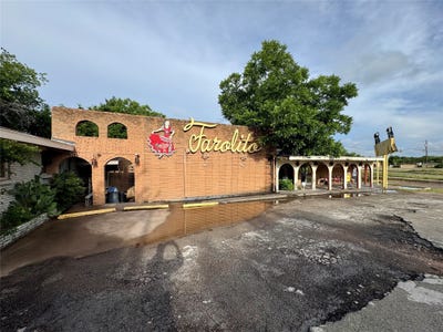 /international/us/209-cottonwood-street-abilene-tx-110108259109/