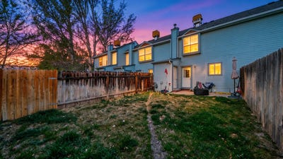 /international/us/569-w-willow-court-clifton-co-110106845534/