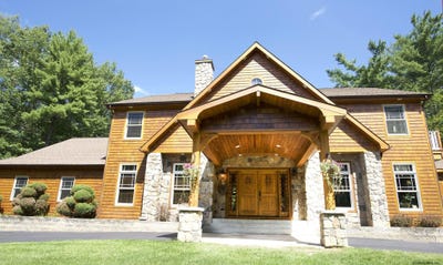 /international/us/32-flat-rock-road-lake-george-ny-110106454504/