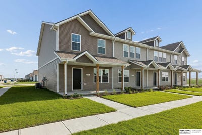 /international/us/4753-e-21st-avenue-fremont-ne-110107352241/