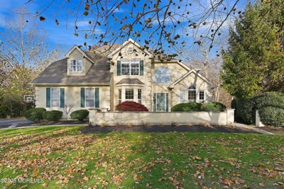 /international/us/6-olena-drive-jackson-nj-110105800372/