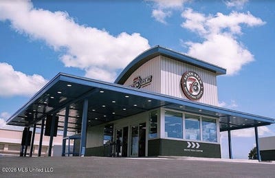 /international/us/2101-raymond-road-lot-outlot-ground-lease-jackson-ms-110108392875/