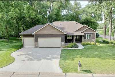 /international/us/875-e-sawgrass-trail-dakota-dunes-sd-110109163673/