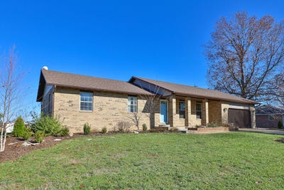 /international/us/1341-w-pine-street-bolivar-mo-110107712326/