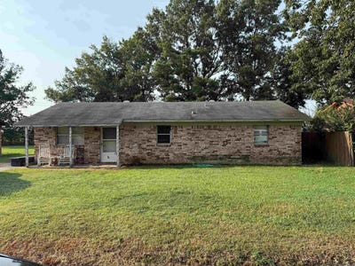 /international/us/313-teresa-lonoke-ar-110102081366/