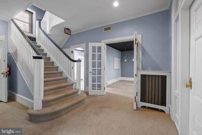 /international/us/184-w-main-street-trappe-pa-110102972731/