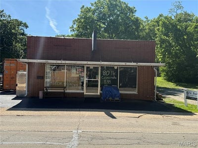 /international/us/302-n-main-street-ironton-mo-110108408839/