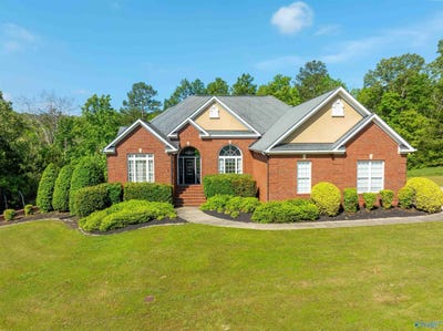 /international/us/306-oak-leaf-lane-glencoe-al-110099102151/
