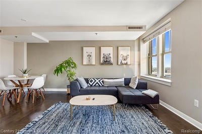 /international/us/525-w-lafayette-detroit-mi-110109628296/