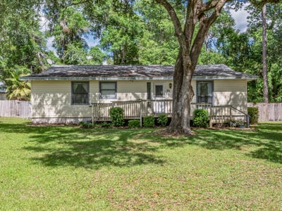 /international/us/71-oak-street-crawfordville-fl-110099401922/