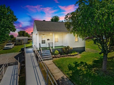 /international/us/6880-pulaski-avenue-fairlawn-va-110108144692/